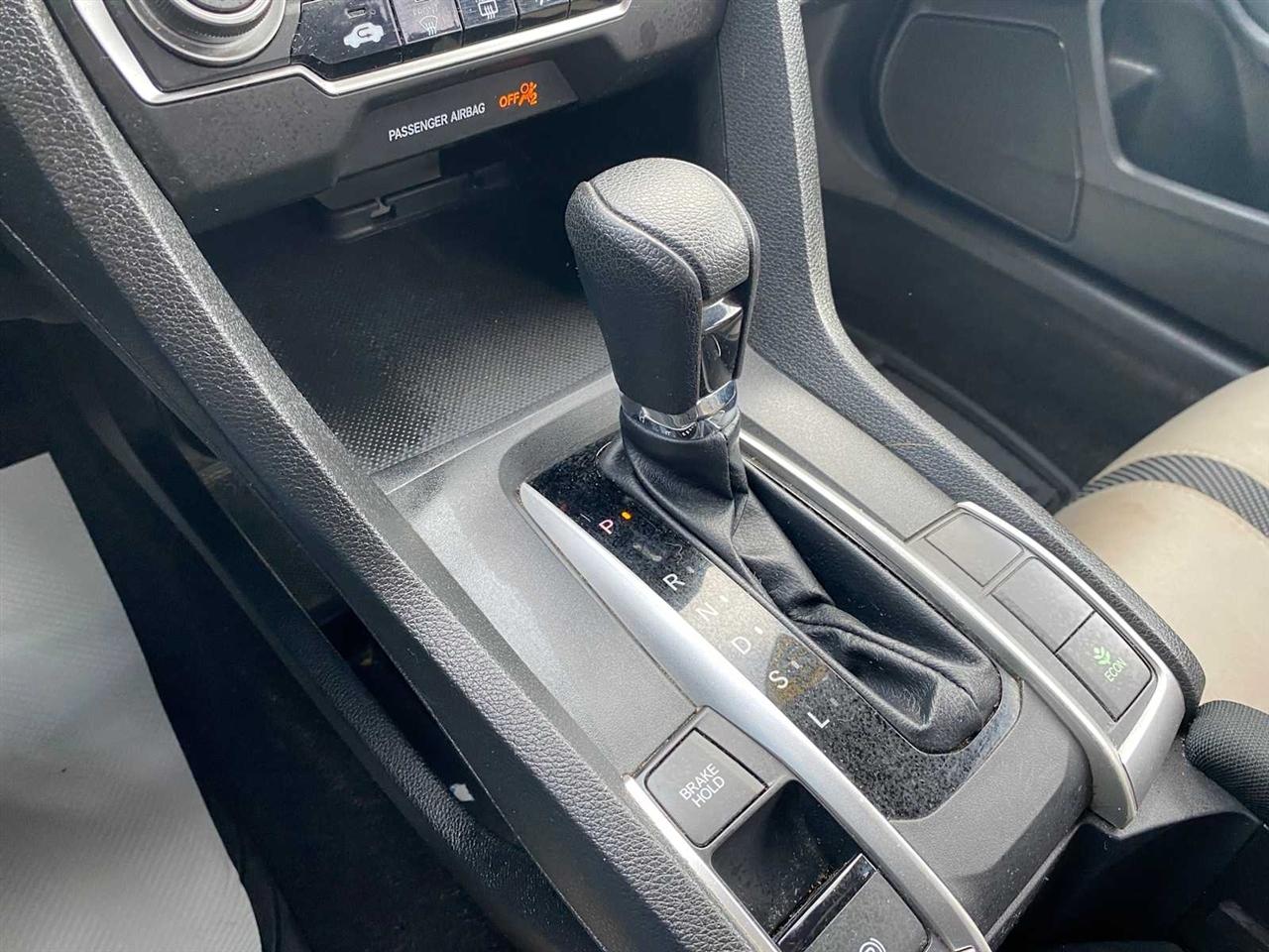 Honda Civic LX Sedan CVT 2016