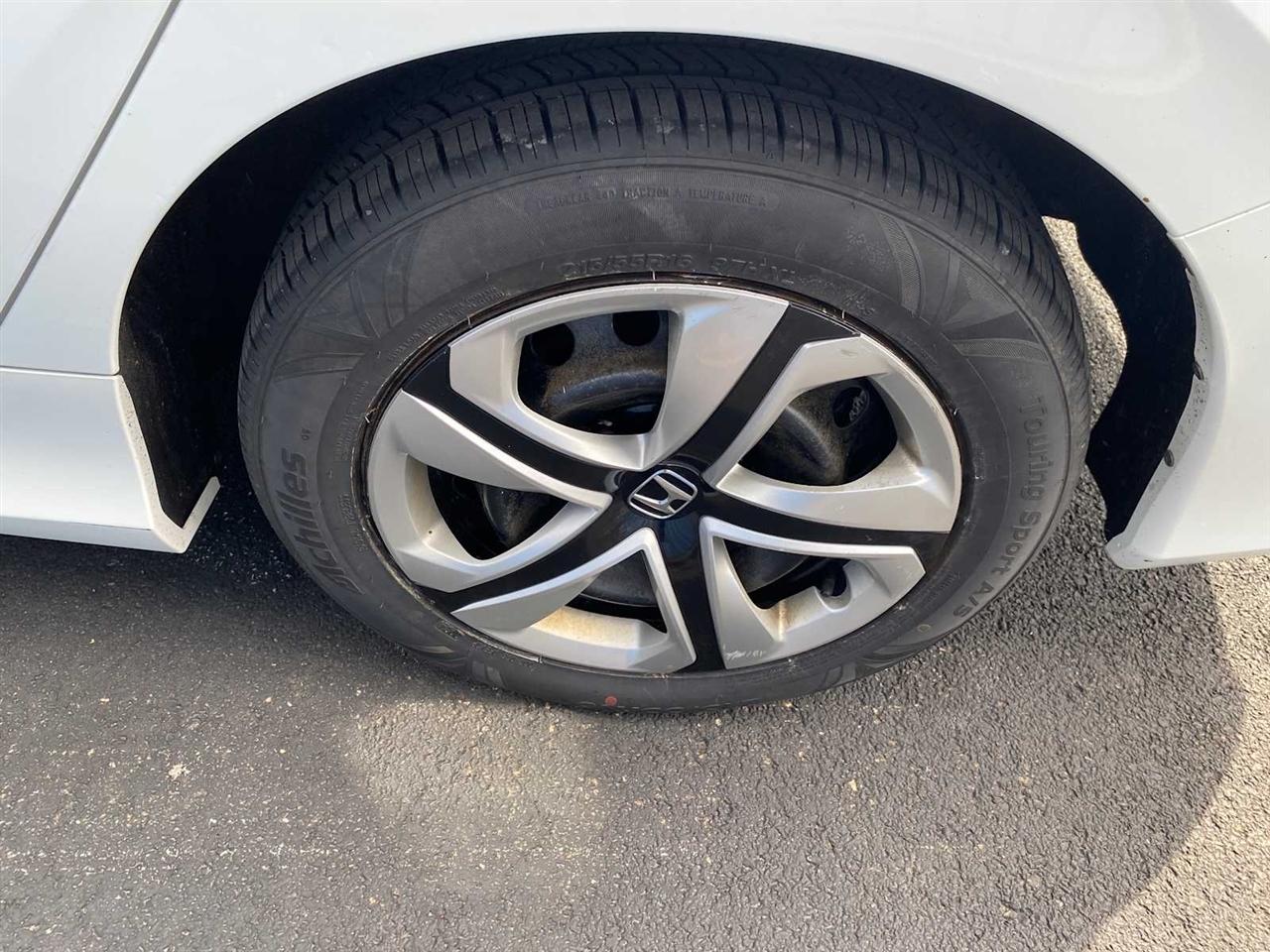 Honda Civic LX Sedan CVT 2016