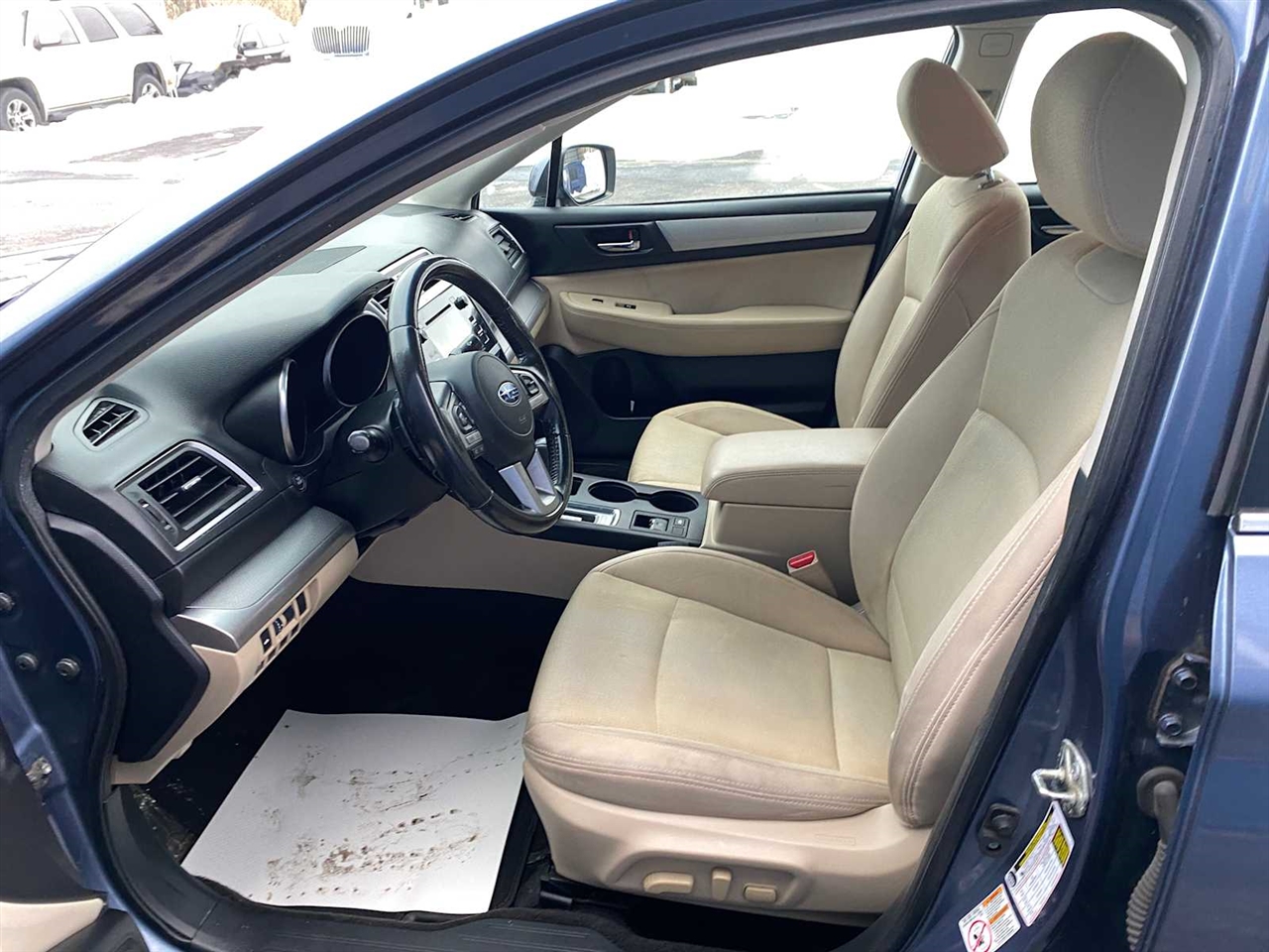 Subaru Legacy 2.5i Premium 2015