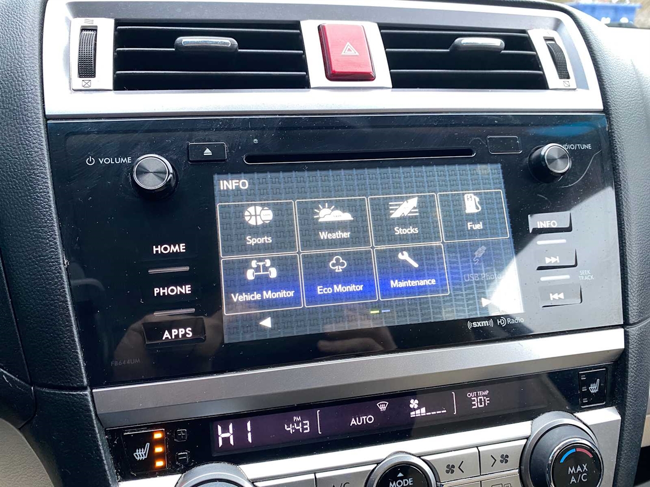 Subaru Legacy 2.5i Premium 2015