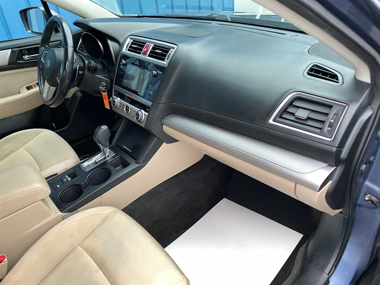 Subaru Legacy 2.5i Premium 2015