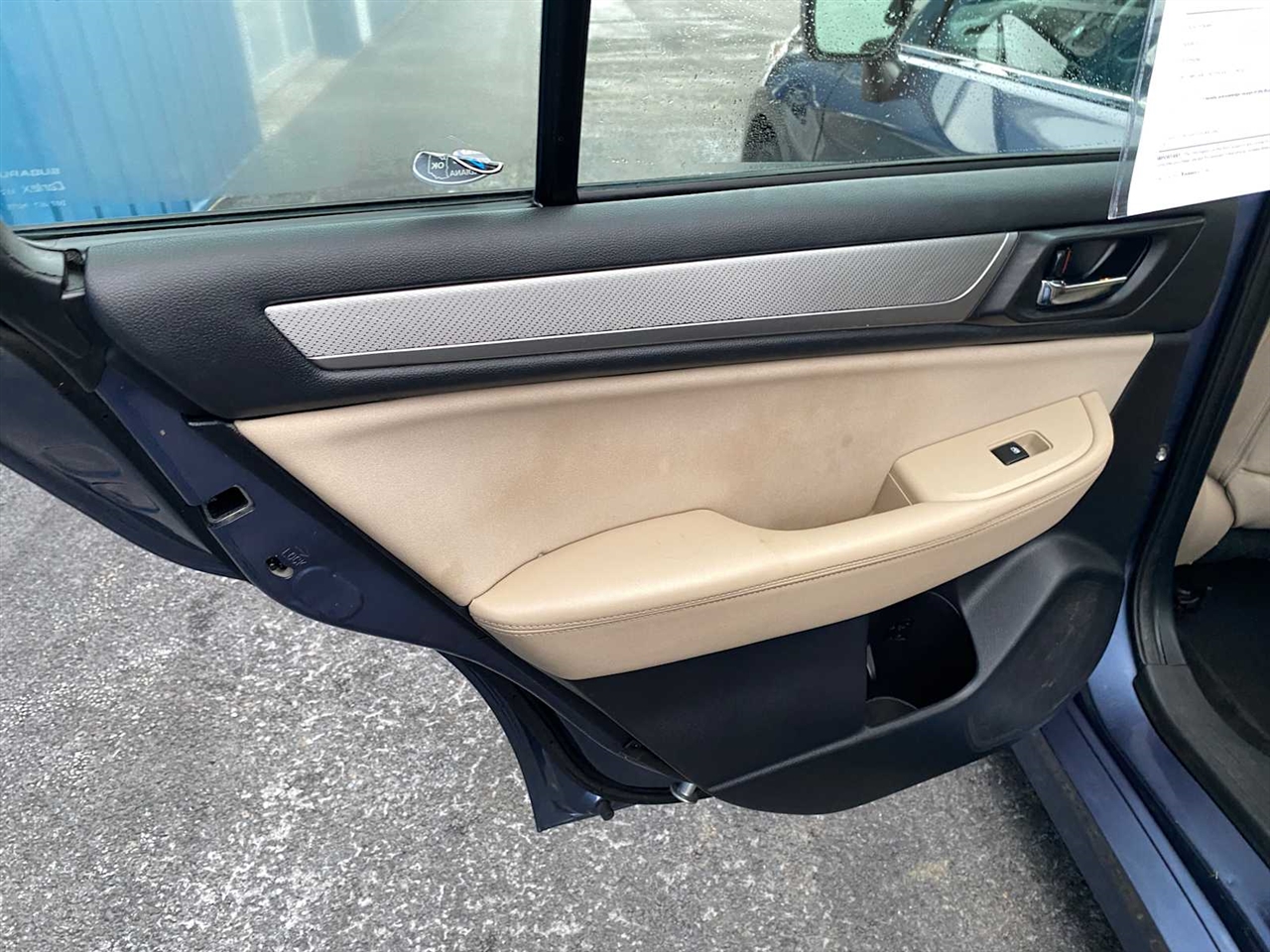 Subaru Legacy 2.5i Premium 2015