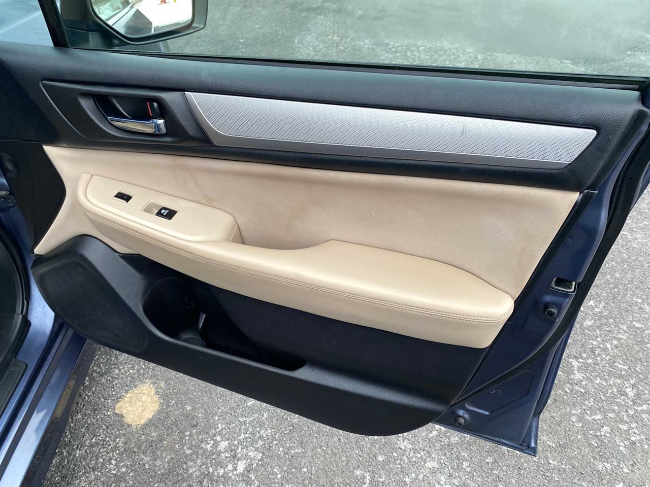 Subaru Legacy 2.5i Premium 2015