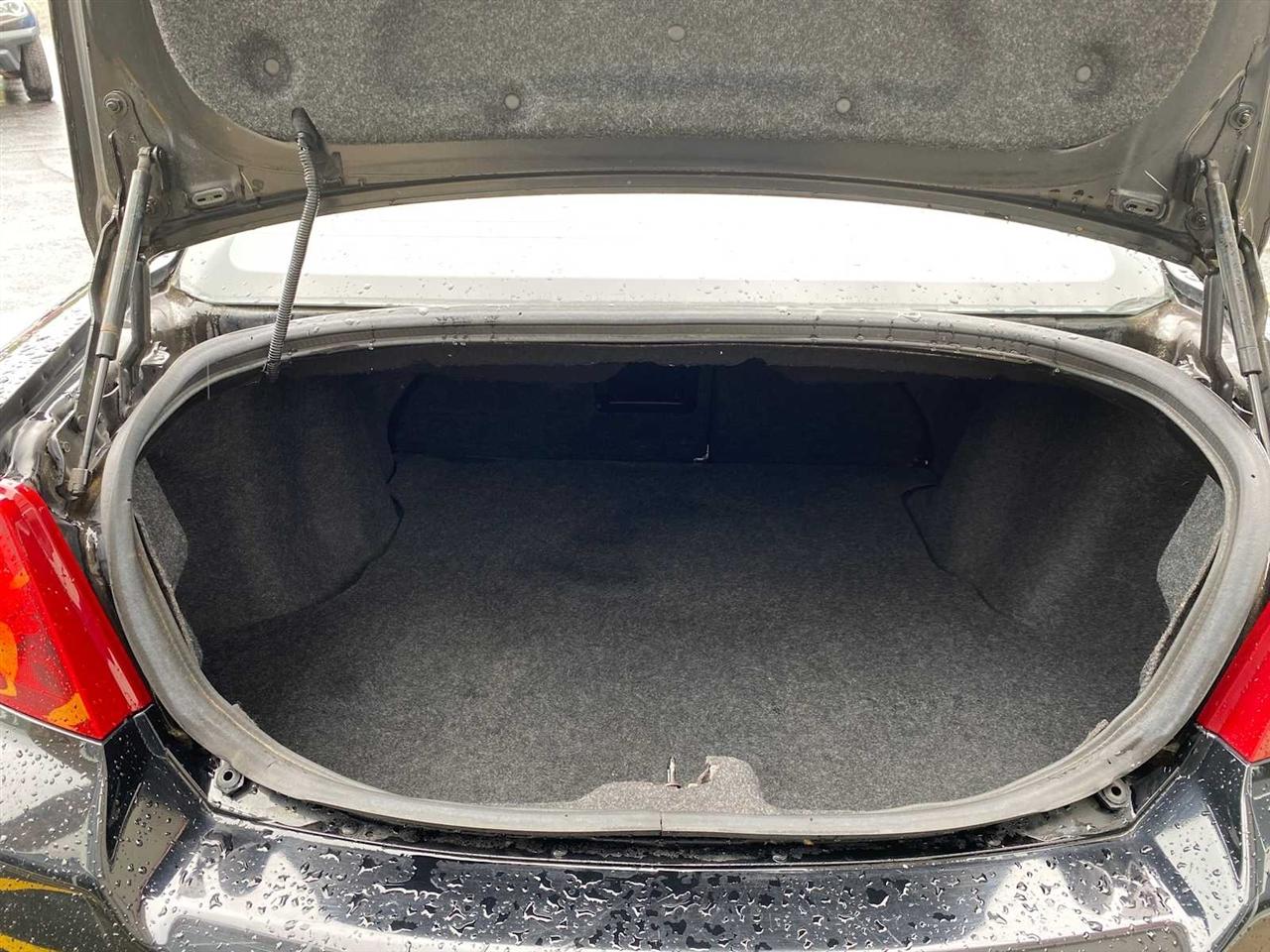 Dodge Avenger 4dr Sdn 2012
