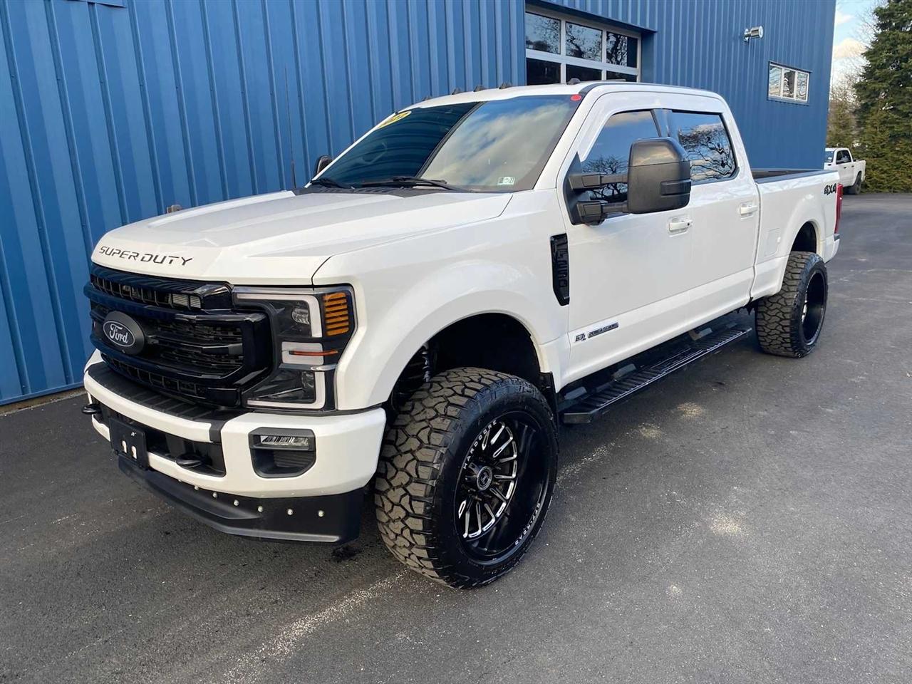 Ford F-250 SD Lariat Crew Cab 4WD 2022