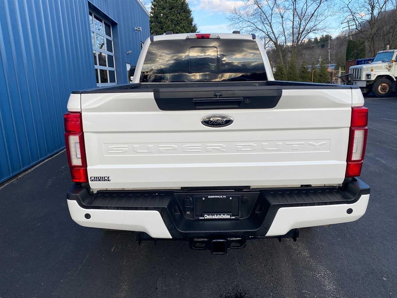 Ford F-250 SD Lariat Crew Cab 4WD 2022