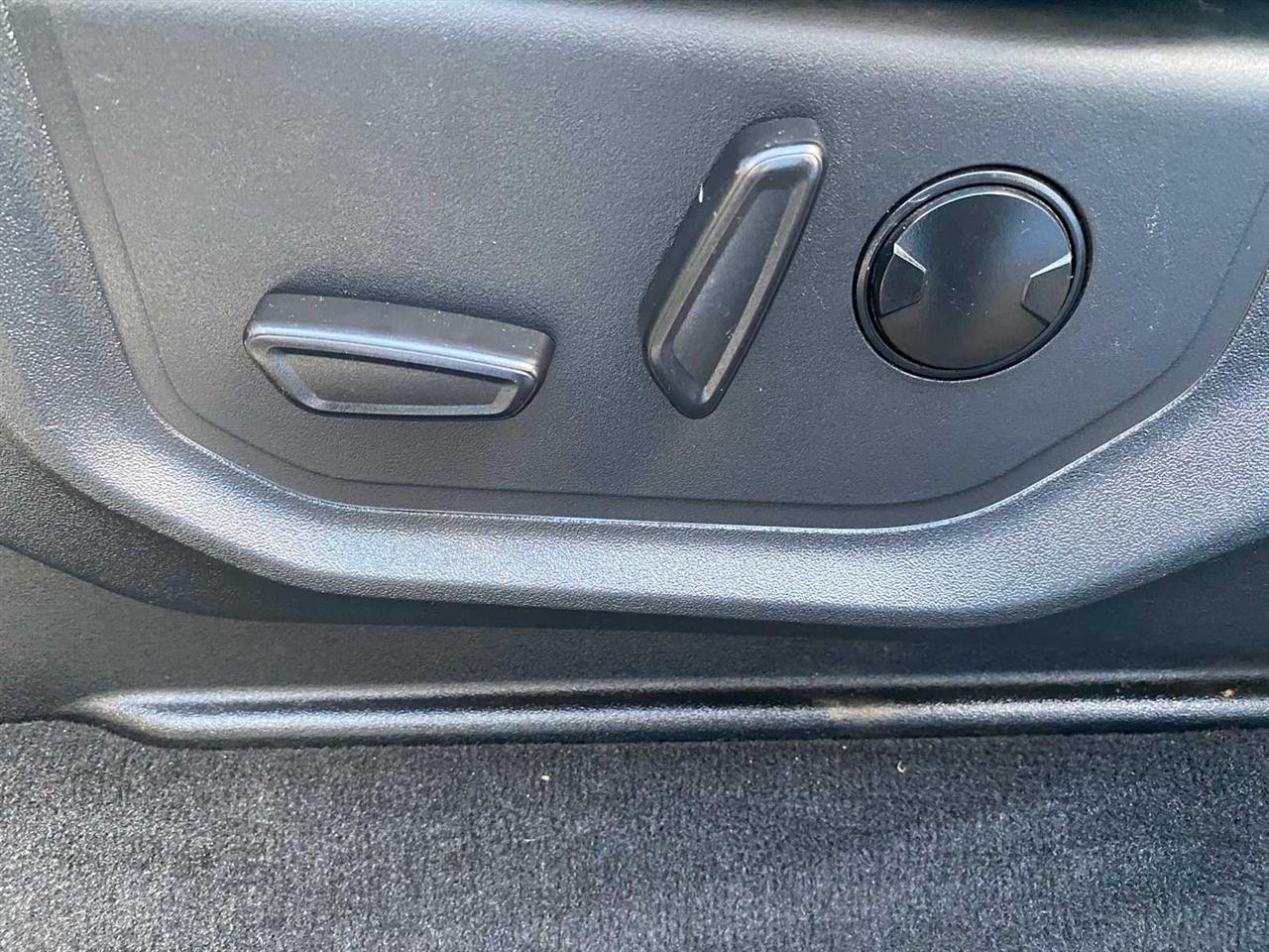 Ford F-250 SD Lariat Crew Cab 4WD 2022