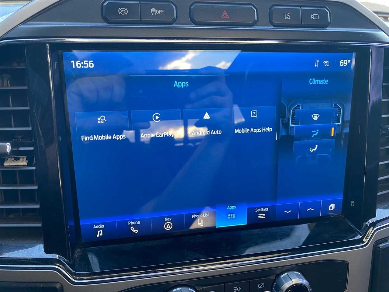 Ford F-250 SD Lariat Crew Cab 4WD 2022