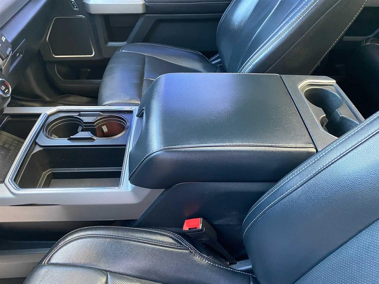 Ford F-250 SD Lariat Crew Cab 4WD 2022