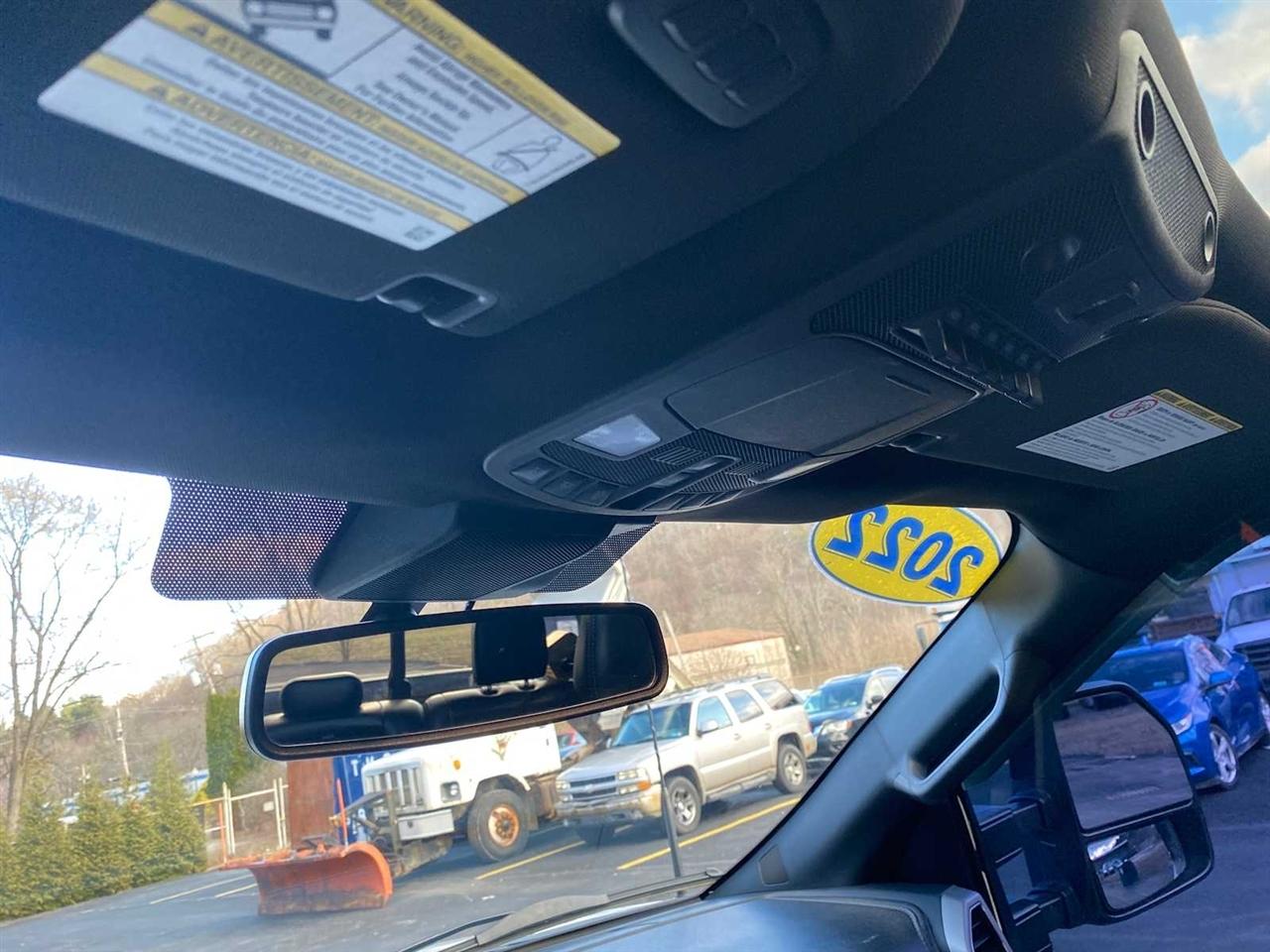 Ford F-250 SD Lariat Crew Cab 4WD 2022