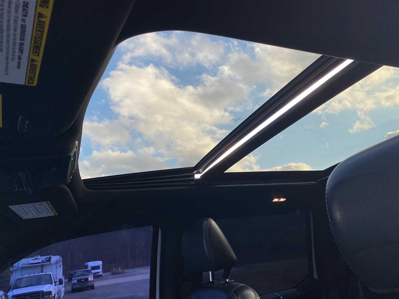 Ford F-250 SD Lariat Crew Cab 4WD 2022