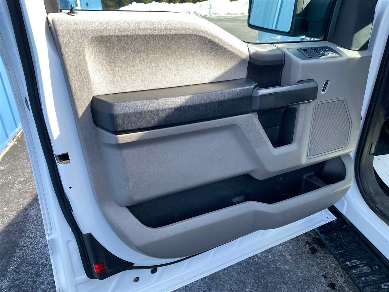 Ford F-150 XL SuperCab 4WD 2016