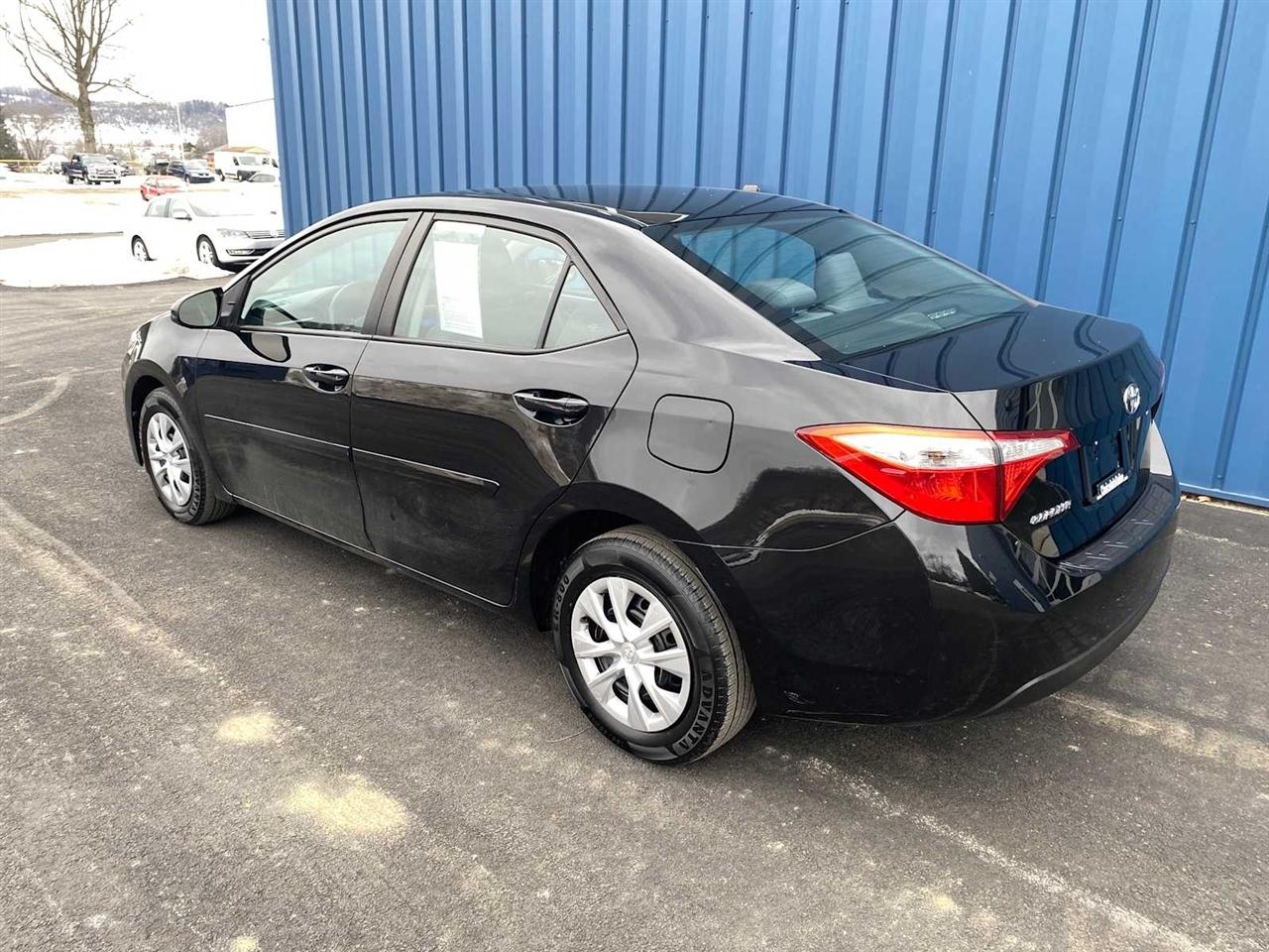 Toyota Corolla LE CVT 2014
