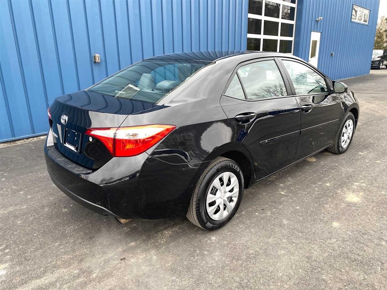 Toyota Corolla LE CVT 2014