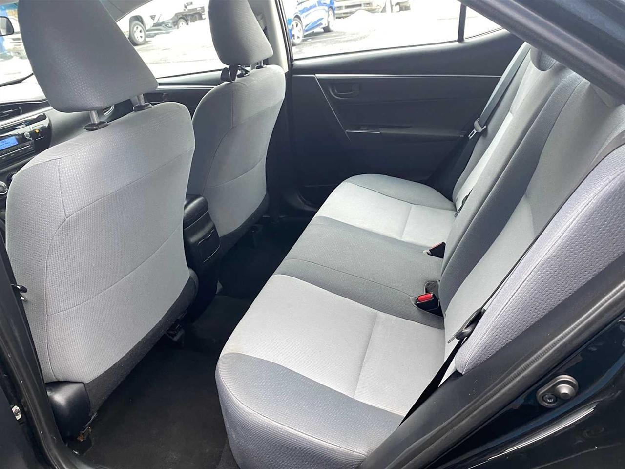 Toyota Corolla LE CVT 2014