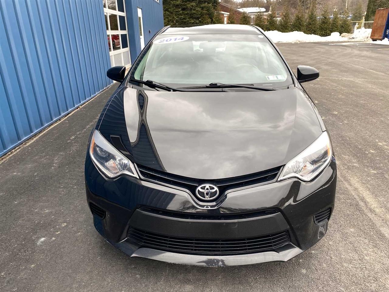 Toyota Corolla LE CVT 2014