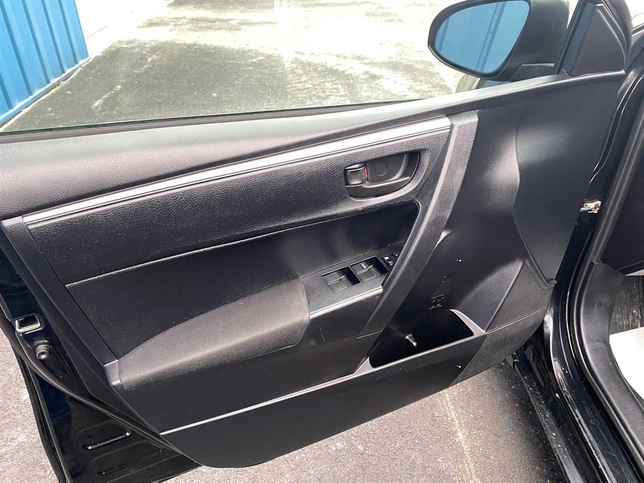 Toyota Corolla LE CVT 2014