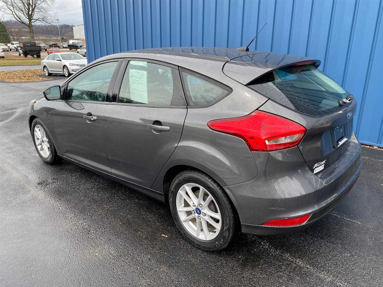 Ford Focus SE Hatch 2015