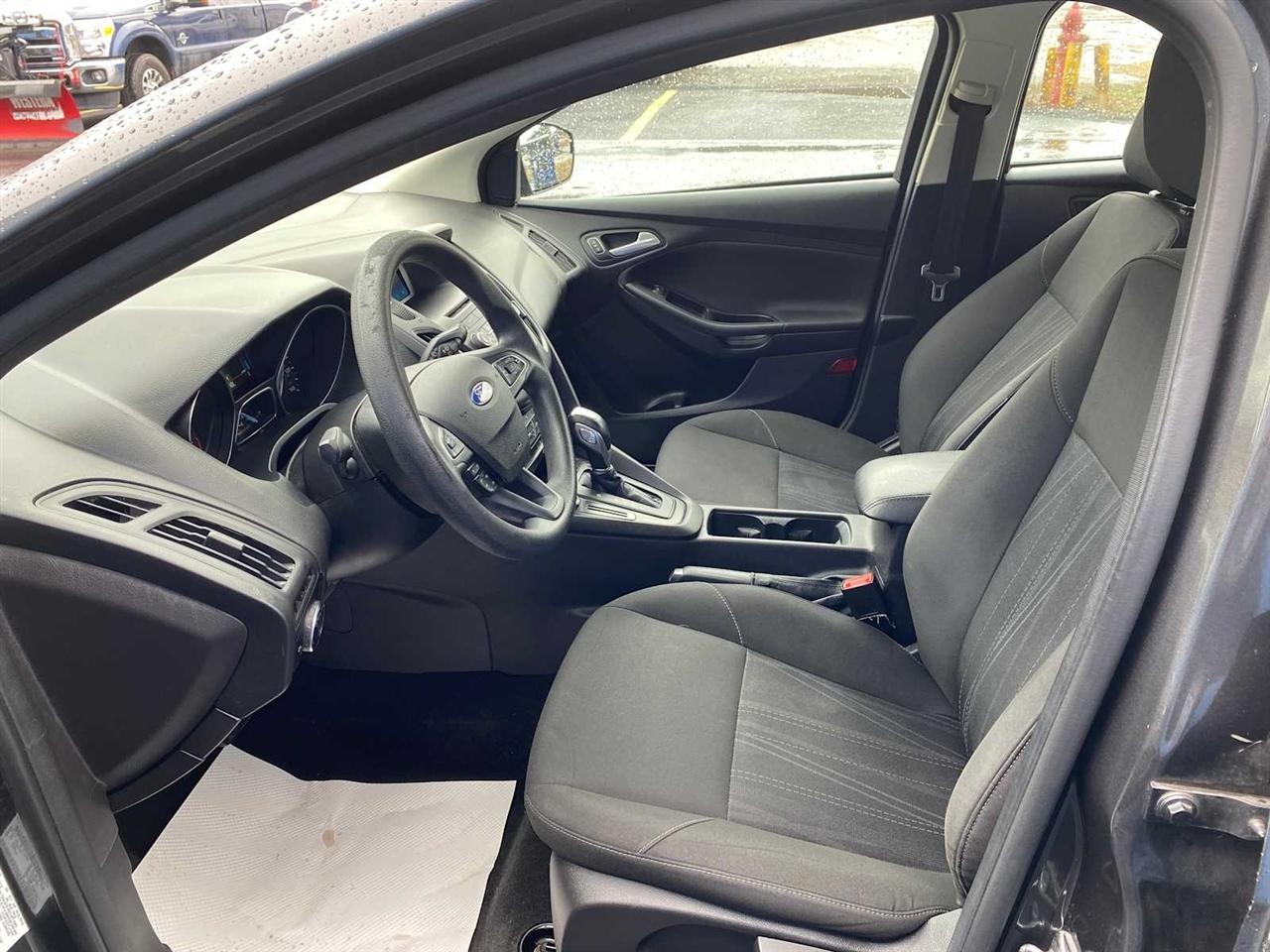 Ford Focus SE Hatch 2015