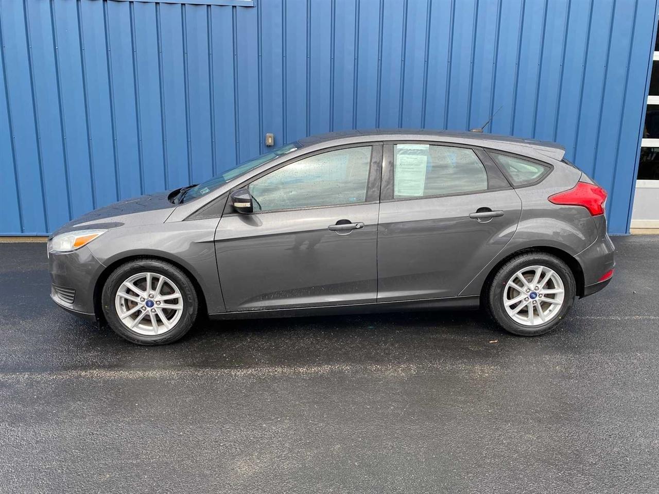 Ford Focus SE Hatch 2015