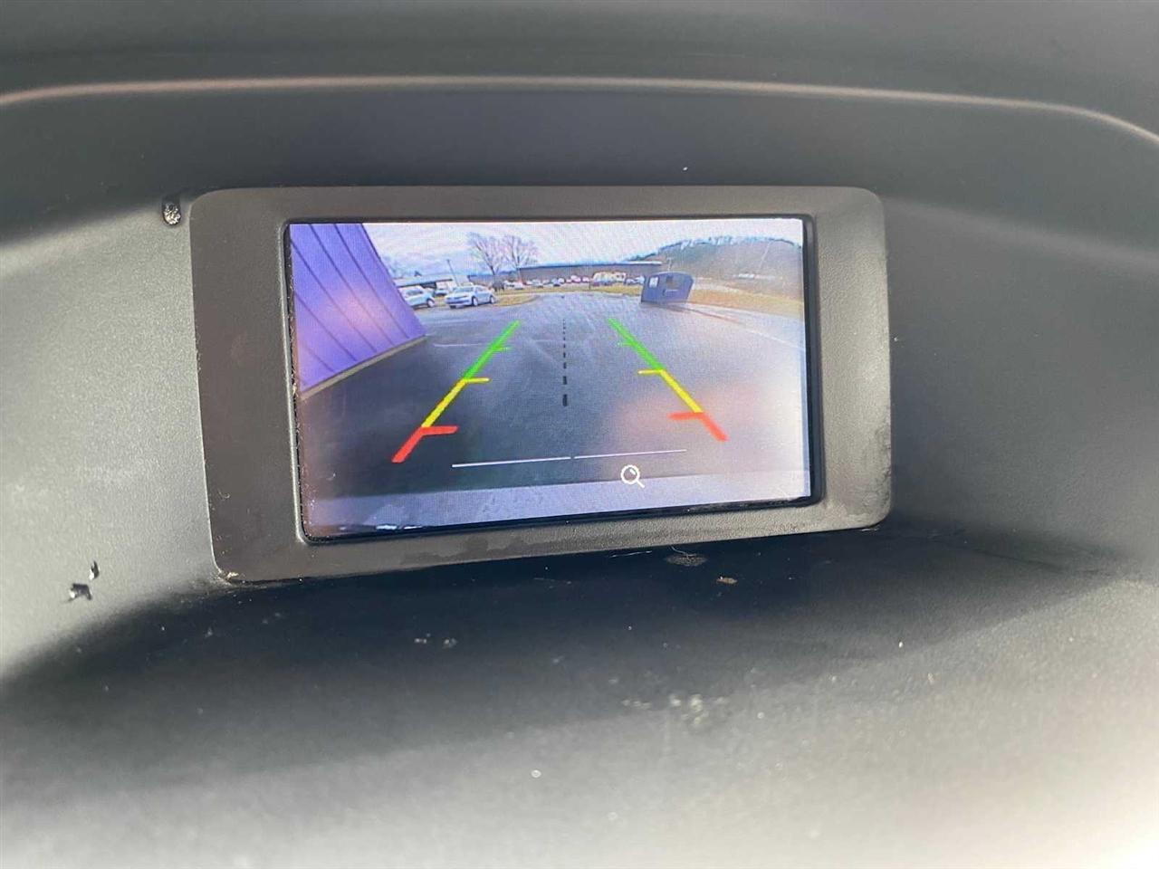 Ford Focus SE Hatch 2015