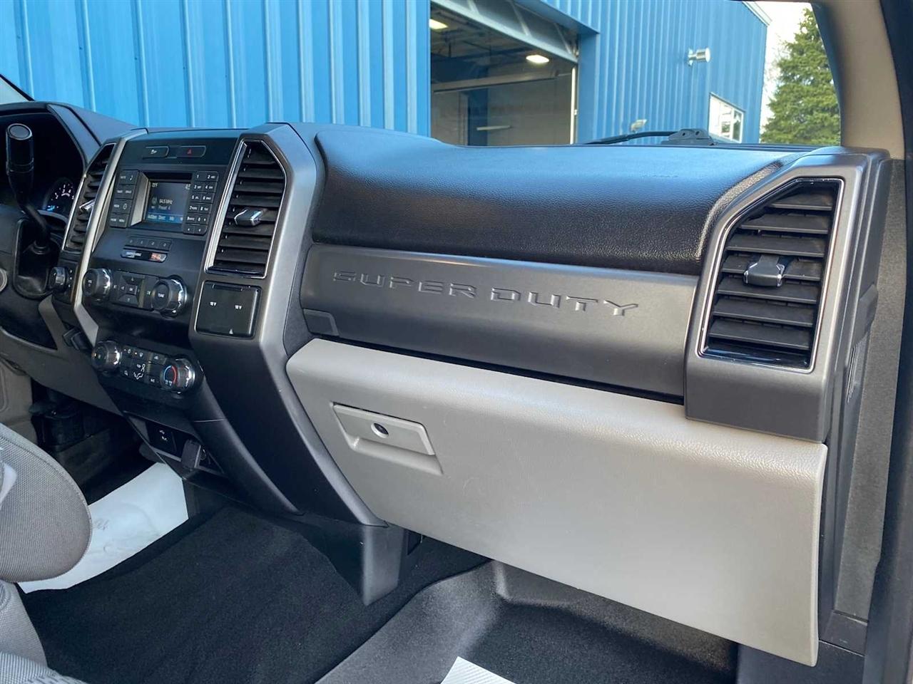 Ford F-250 SD XLT Crew Cab 4WD 2019