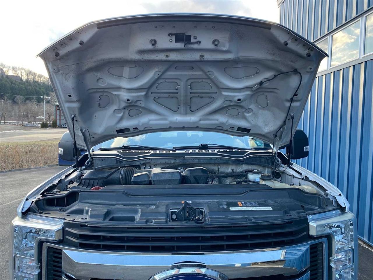 Ford F-250 SD XLT Crew Cab 4WD 2019