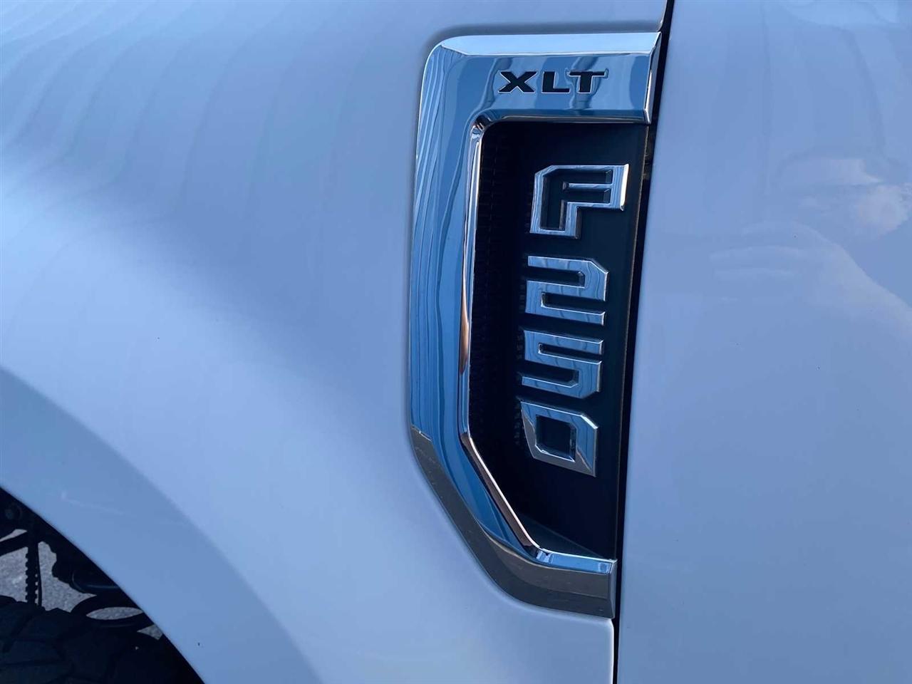 Ford F-250 SD XLT Crew Cab 4WD 2019