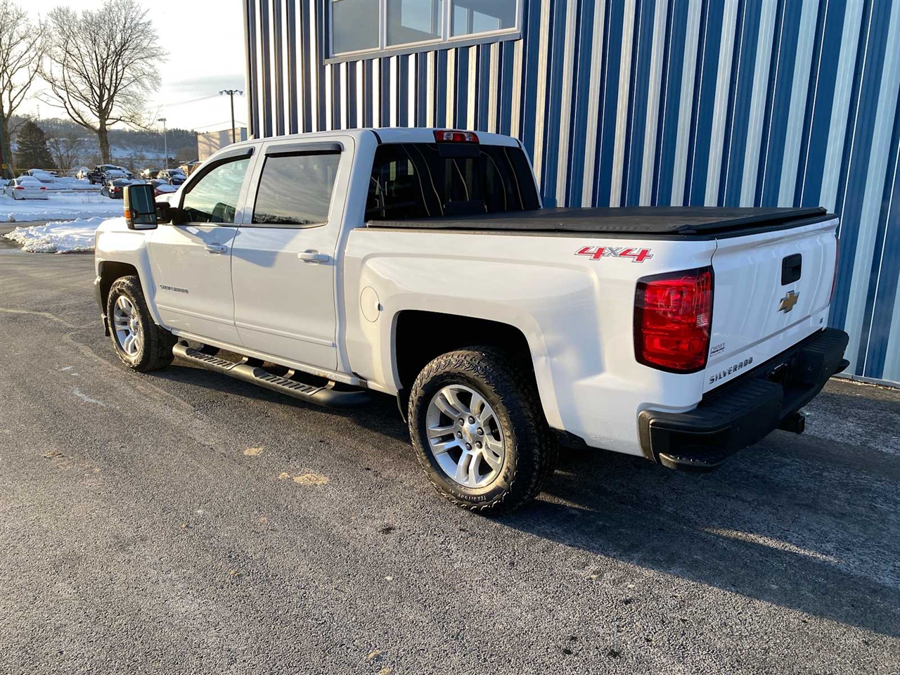 Chevrolet Silverado 1500 LT Crew Cab 4WD 2017