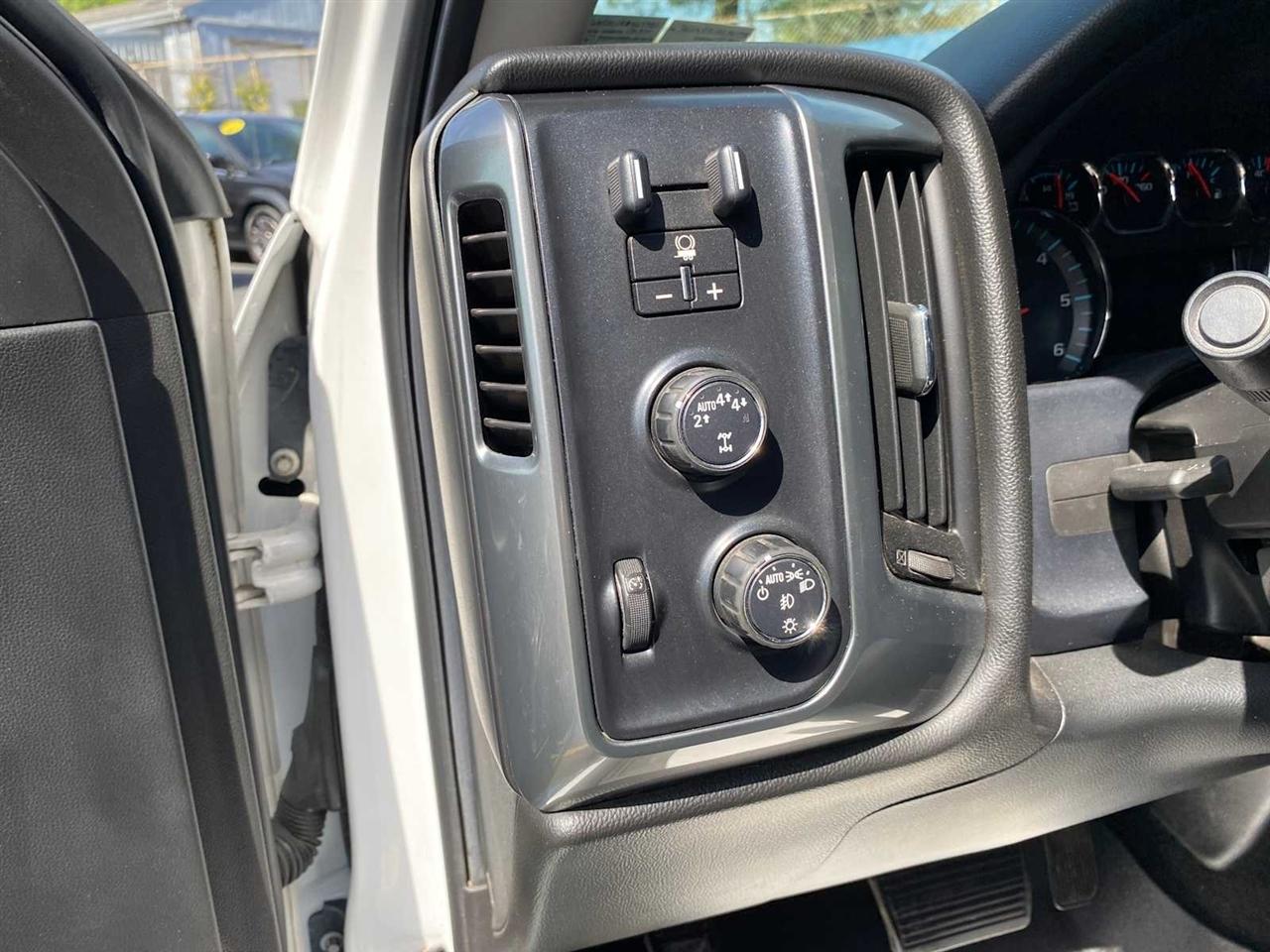 Chevrolet Silverado 1500 LT Crew Cab 4WD 2017
