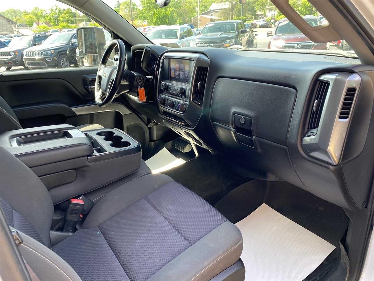 Chevrolet Silverado 1500 LT Crew Cab 4WD 2017