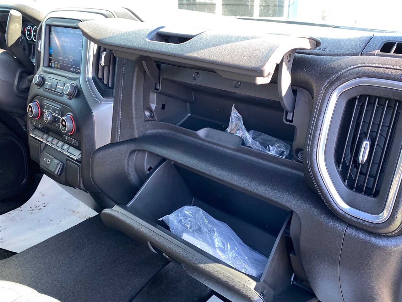 Chevrolet Silverado 1500 LT Crew Cab 4WD 2021