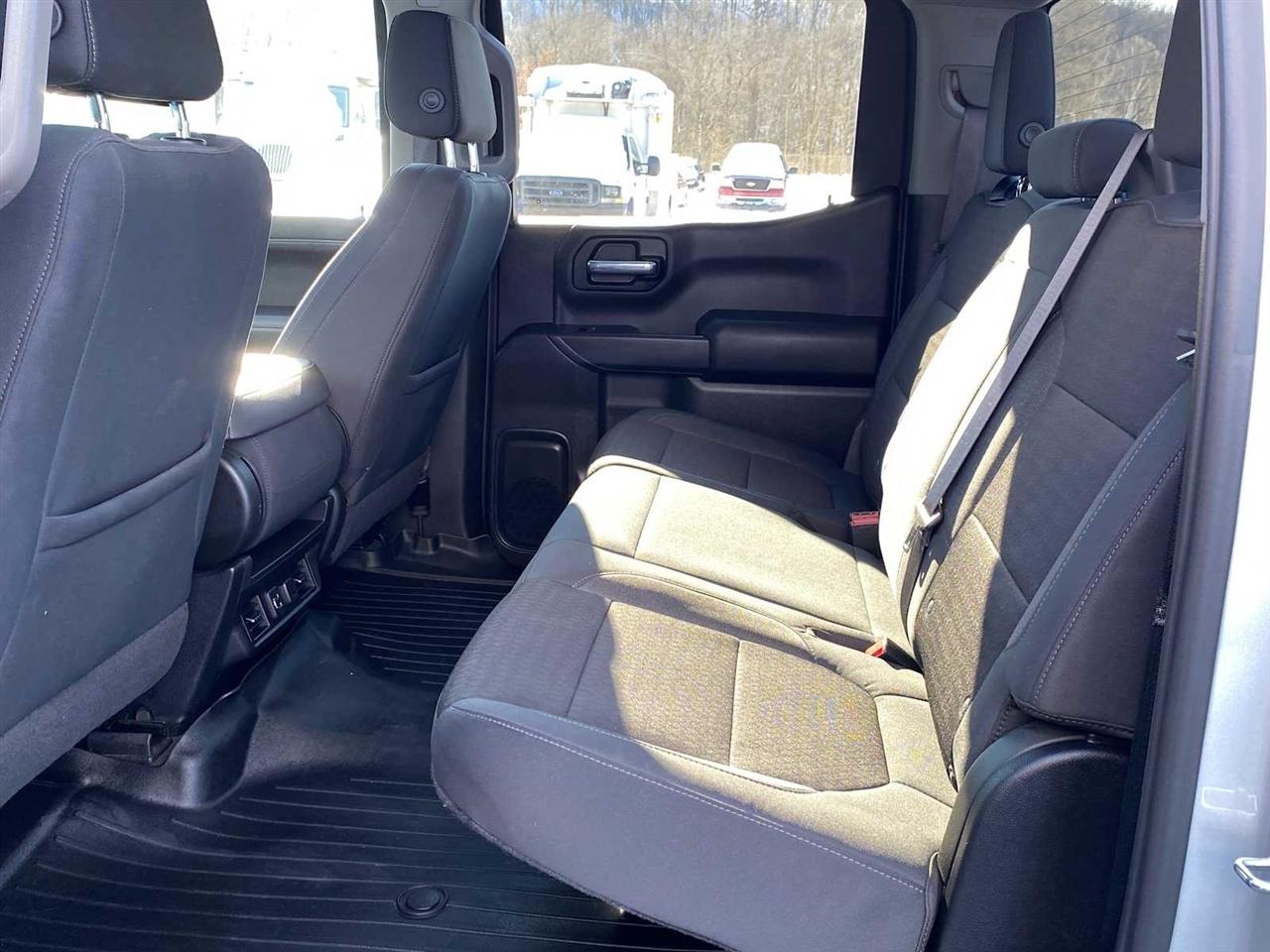 Chevrolet Silverado 1500 LT Crew Cab 4WD 2021