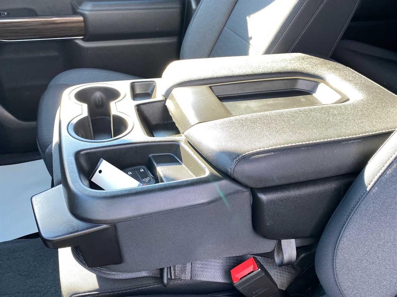 Chevrolet Silverado 1500 LT Crew Cab 4WD 2021