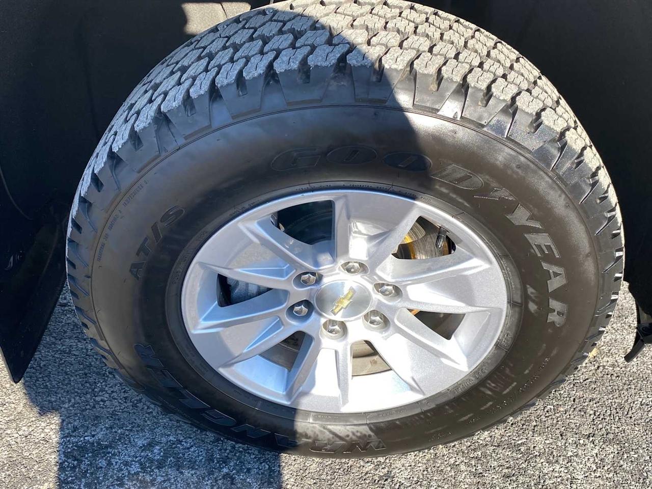 Chevrolet Silverado 1500 LT Crew Cab 4WD 2021