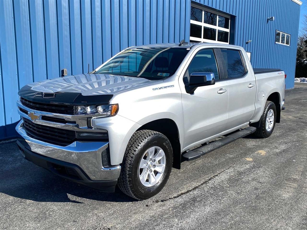 Chevrolet Silverado 1500 LT Crew Cab 4WD 2021