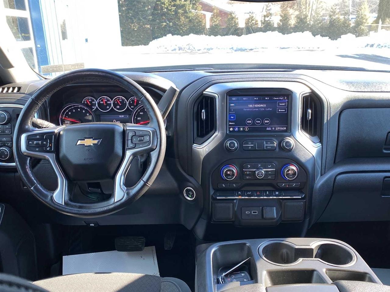 Chevrolet Silverado 1500 LT Crew Cab 4WD 2021