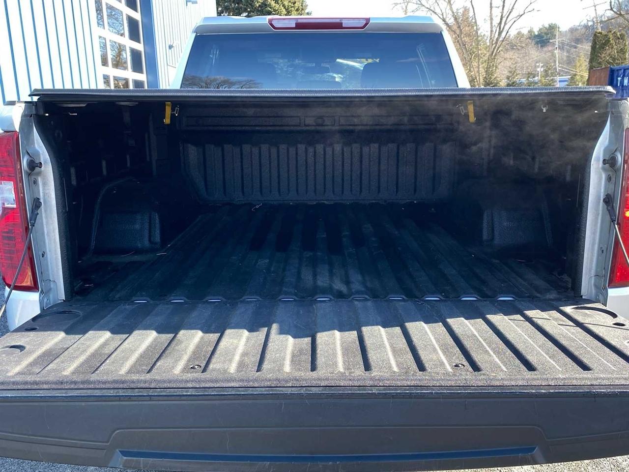 Chevrolet Silverado 1500 LT Crew Cab 4WD 2021