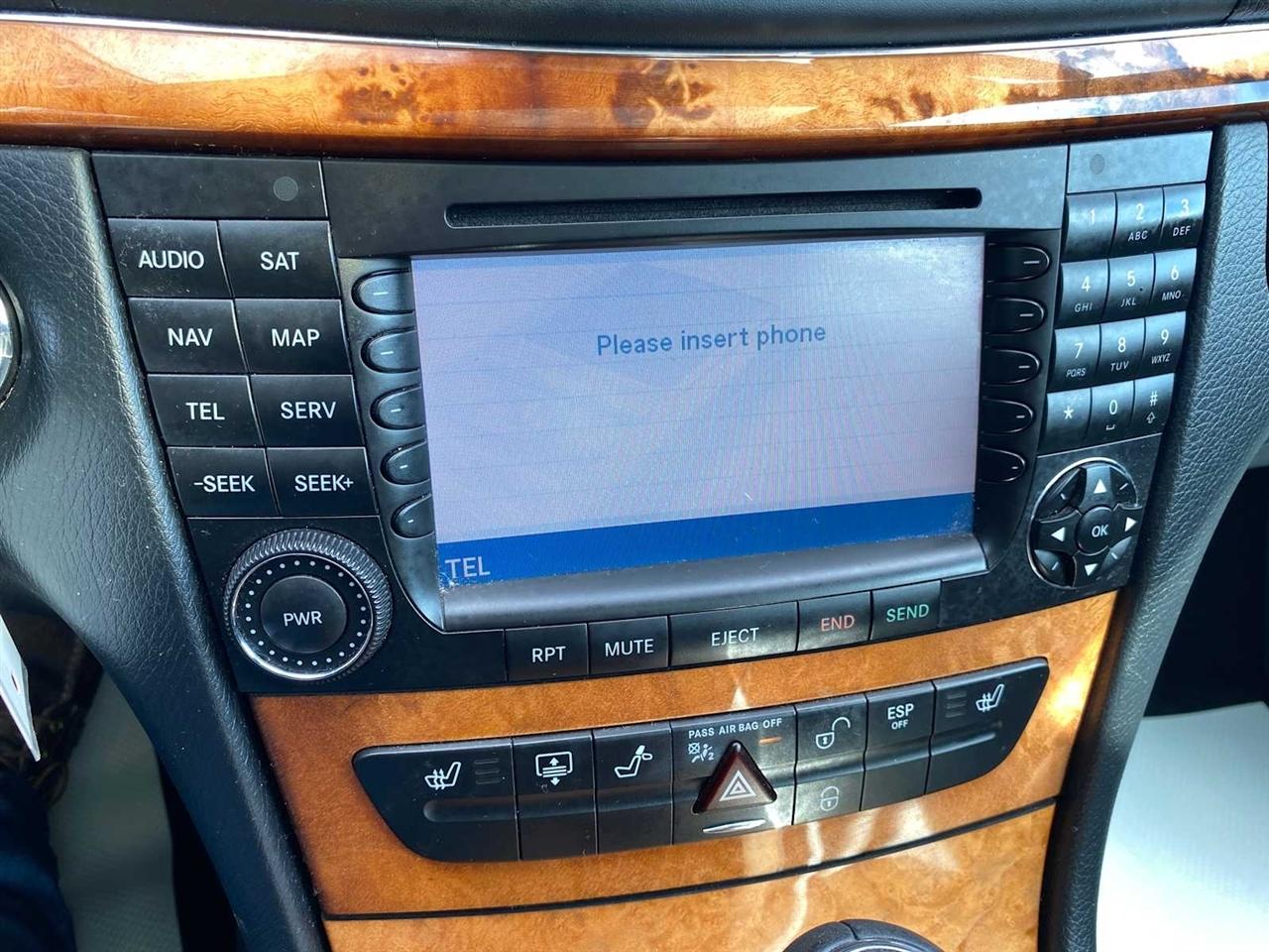 Mercedes-Benz E-Class E350 Luxury 4MATIC Sedan 2008