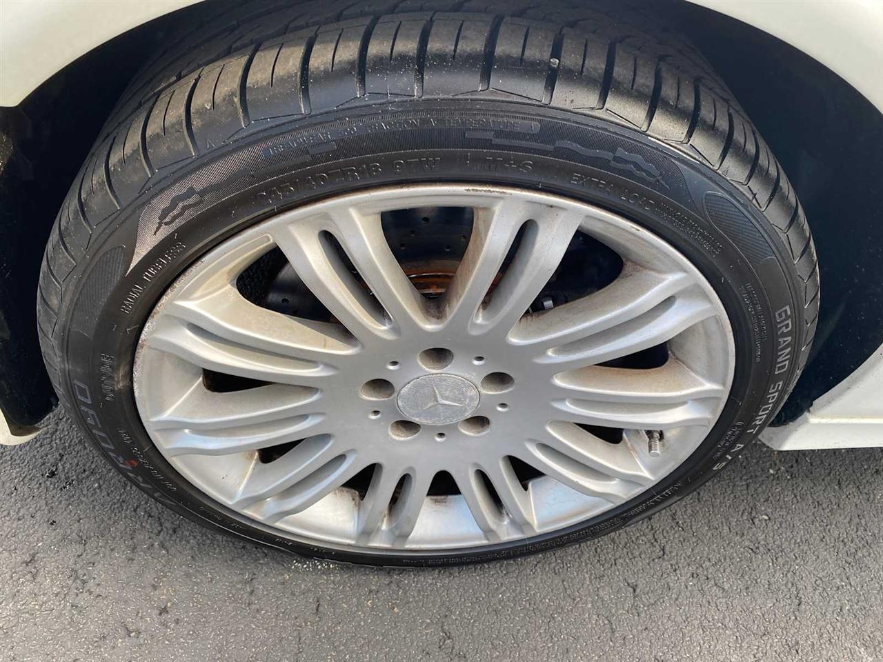 Mercedes-Benz E-Class E350 Luxury 4MATIC Sedan 2008