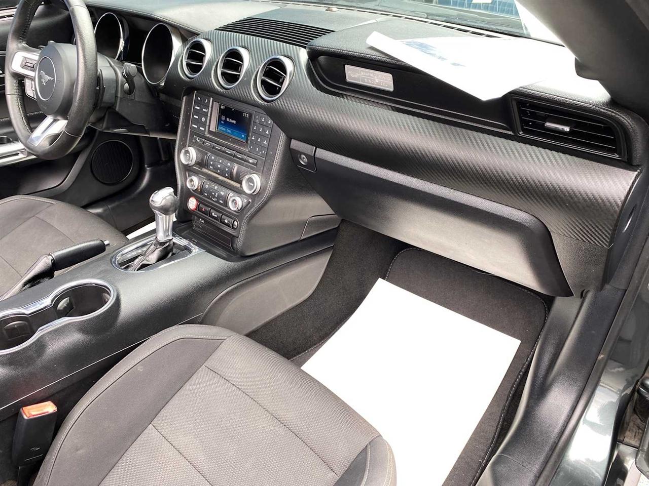 Ford Mustang V6 Convertible 2015