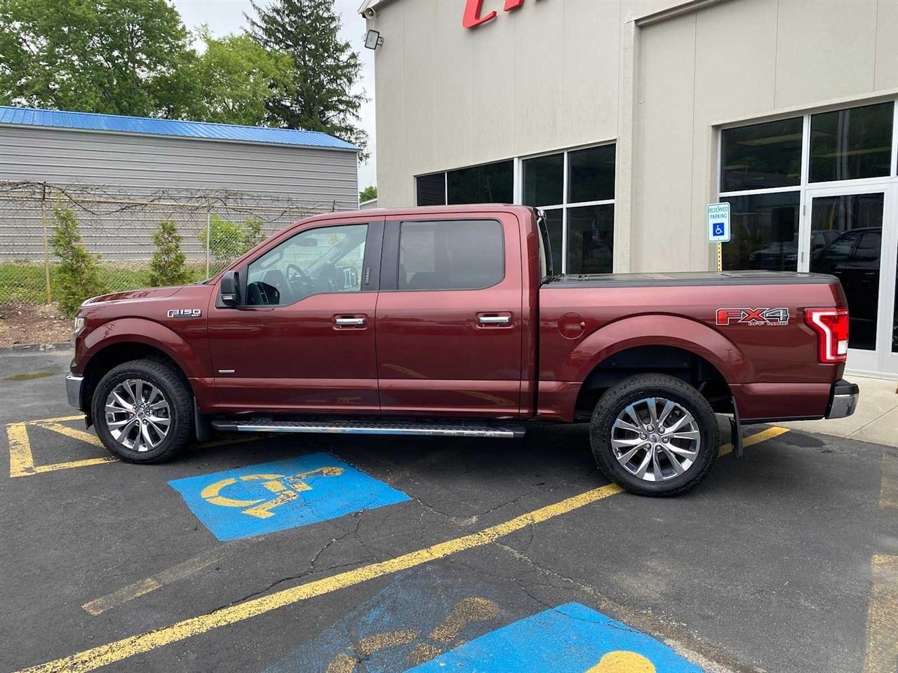 Ford F-150 XLT SuperCrew 4WD 2017