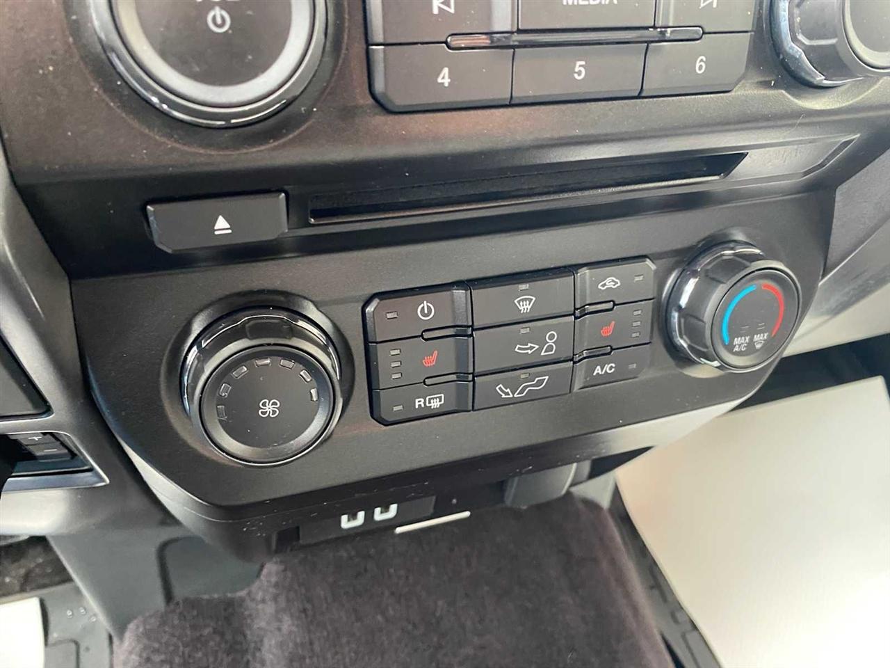 Ford F-150 XLT SuperCrew 4WD 2017