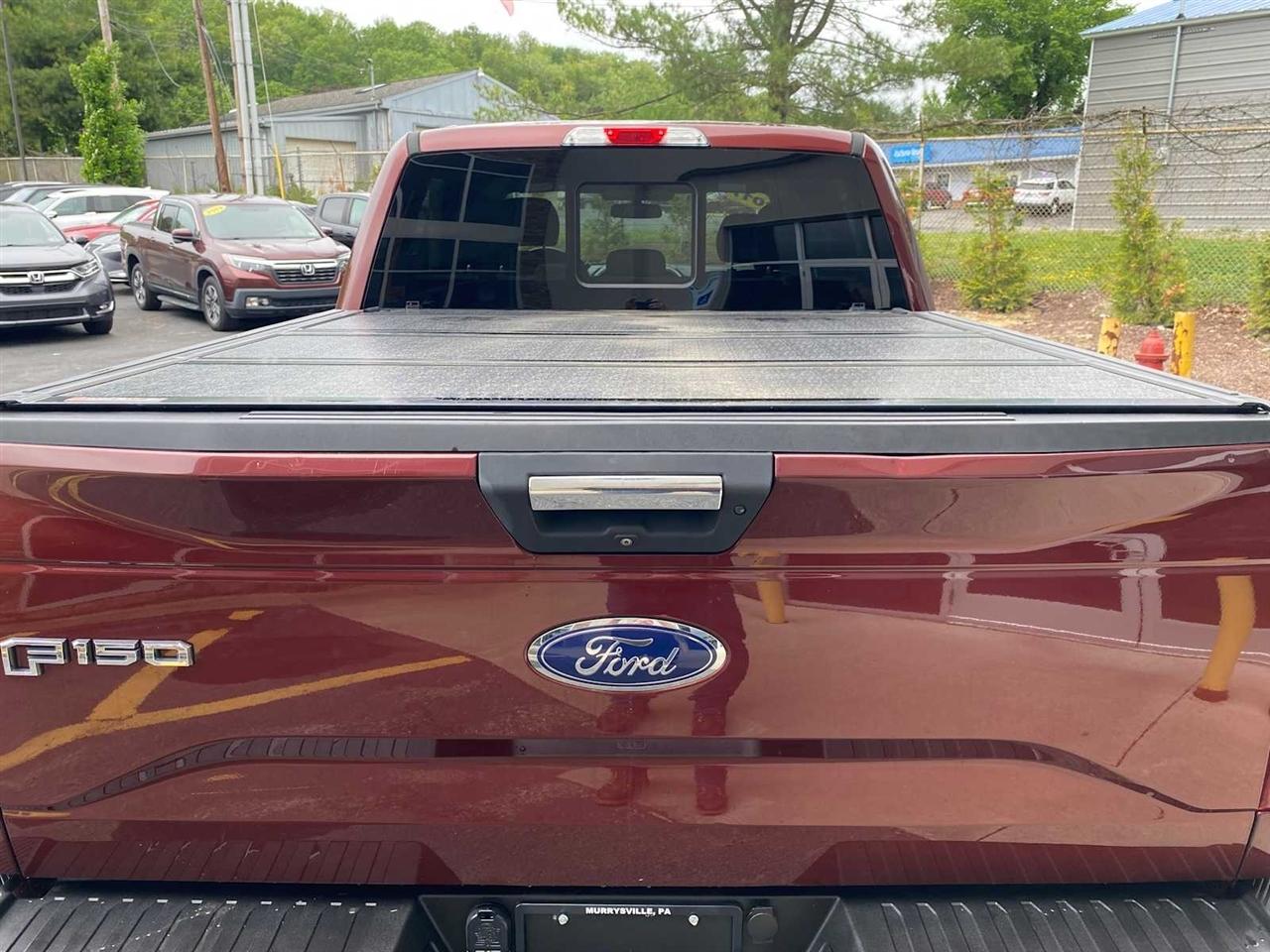 Ford F-150 XLT SuperCrew 4WD 2017