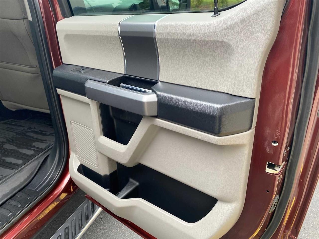 Ford F-150 XLT SuperCrew 4WD 2017