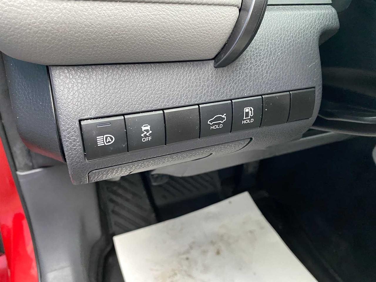 Toyota Camry SE 2019