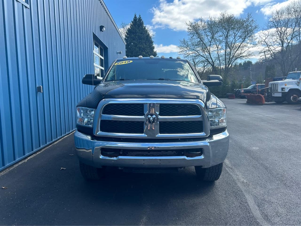 RAM 2500 Tradesman Crew Cab SWB 4WD 2018
