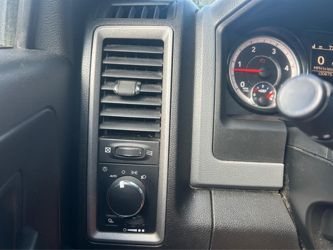 RAM 2500 Tradesman Crew Cab SWB 4WD 2018