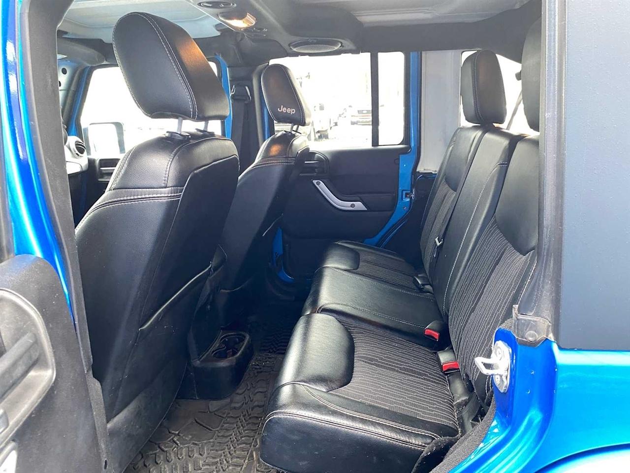 Jeep Wrangler Unlimited Sport 4WD 2014