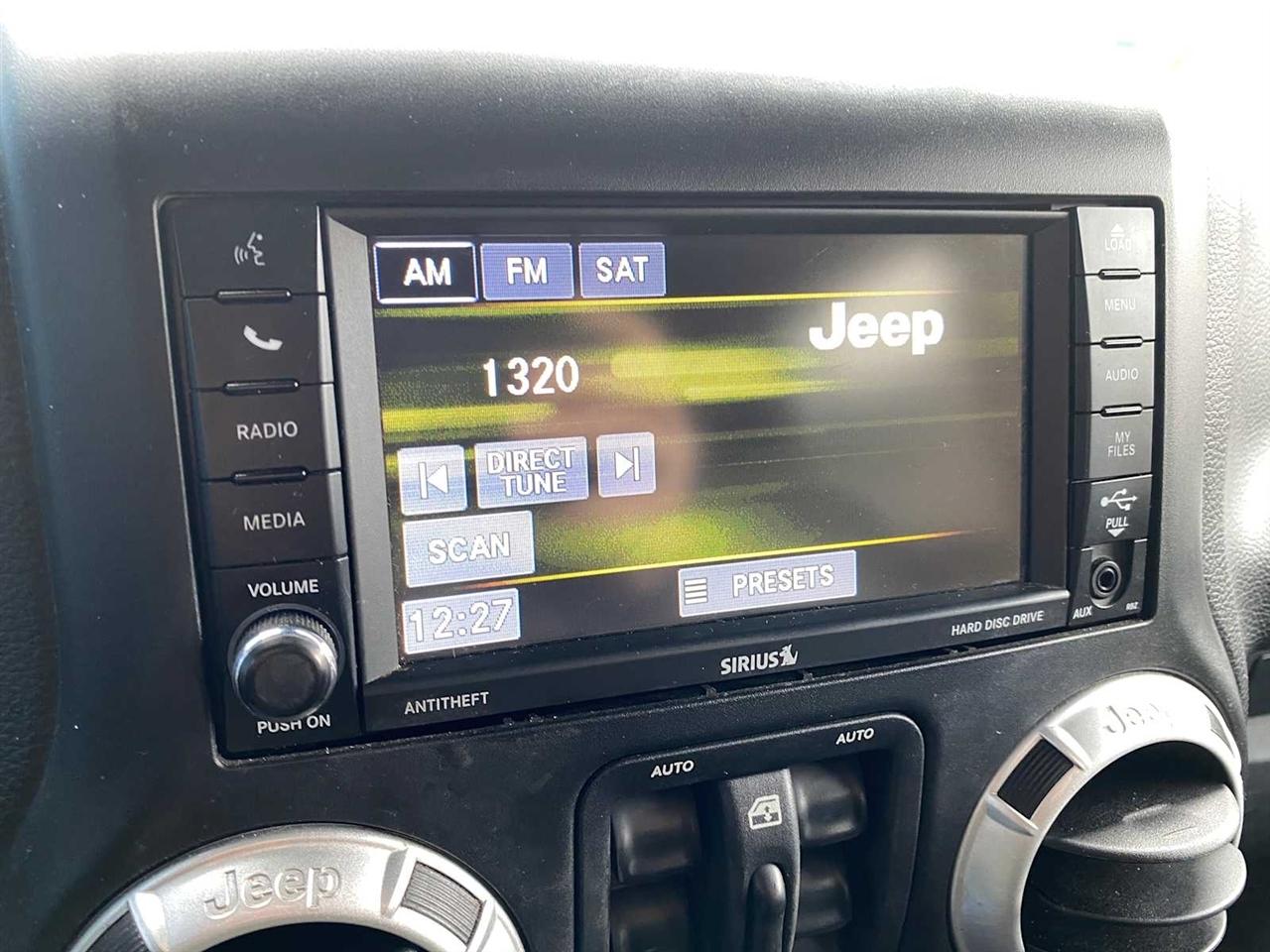 Jeep Wrangler Unlimited Sport 4WD 2014